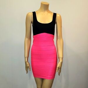 Bebe hot pink and black bodycon sleeveless dress size Medium